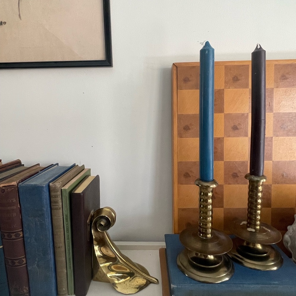 Vintage Pair of Ribbed Brass Candlesticks with Wax Drip Catcher